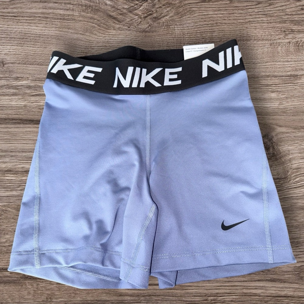 Nike Pro Women's Dri-FIT 5" Training Shorts World Indigo Size Small Compression